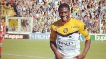 Rosario Central es el due&ntilde;o del 50% del pase del Trencito. Firm&oacute; contrato en julio de 2014 por cuatro temporadas.