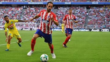 Juanfran: "¿Griezmann? El está contento en el Atleti..."