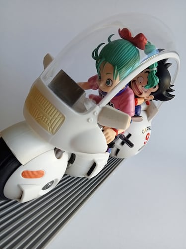 Goku y Bulma de 'Dragon Ball' en moto por Banpresto