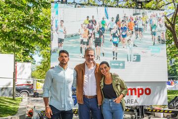 Cristian Toro, con Javier Ortega Smith (candidato en Madrid) y Rocío Monasterio (a la Comunidad).