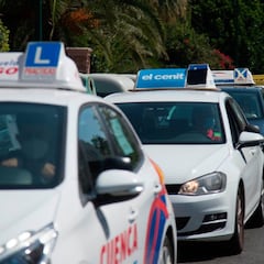 El cambio que habrá en el carnet de conducir de la DGT tras el desastre de la DANA