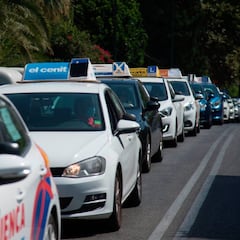 Adiós a las autoescuelas: la DGT se plantea el cambio al modelo estadounidense con un sistema de tutores