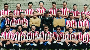 Ricardo Zamora y los futbolistas del Atlético Aviación.