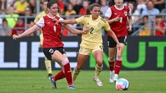 Austria's Sarah Zadrazil and Belgium's Davina Philtjens fight for the ball during the friendly match between Belgium's national women's soccer team the Red Flames and the Women's national soccer team of Austria, in Lier, Sunday 26 June 2022. BELGA PHOTO DAVID CATRY (Photo by DAVID CATRY / BELGA MAG / Belga via AFP) (Photo by DAVID CATRY/BELGA MAG/AFP via Getty Images)
