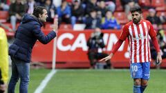 Baraja y Carmona durante un partido del Sporting. 