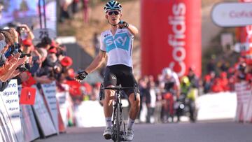 Kwiatkowski gana la &uacute;ltima etapa y la general de la Vuelta al Algarve.