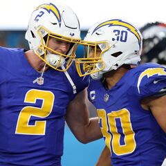 ¿Tienen opciones los Chargers o los Raiders de llegar a los playoffs de la NFL?