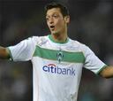 Özil afirma que se queda en el Werder Bremen