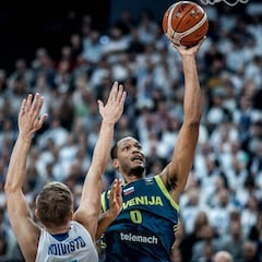 Anthony Randolph medita retirarse de la selección eslovena