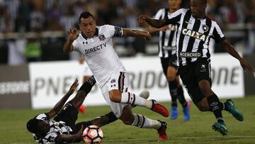 Colo Colo anota y sale vivo de Río en su debut ante Botafogo