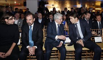 Gelete Nieto, los presidentes del Getafe y Atlético de Madrid, Ángel Torres y Enrique Cerezo respectivamente y el entrenador de la Selección Española de fútbol Julen Lopetegui.