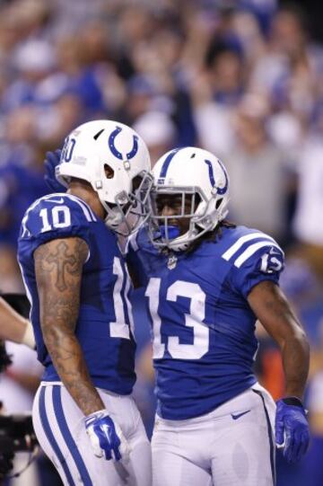 Los Colts empezaron fuertes el partido, consiguiendo un touchdown en su primer drive gracias a un pase corto que atrap¨® el receptor de segundo a?o Donte Moncrief, que se va asentando como segundo recptor de los Potros tras T.Y. Hilton (ambos en la imagen).