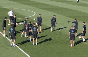 Bromas y risas en el entrenamiento previo a la Copa