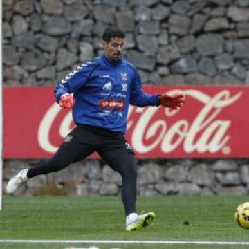 Hasta hace unas semanas, el meta Dani Hernández jugó en el Real Valladolid.