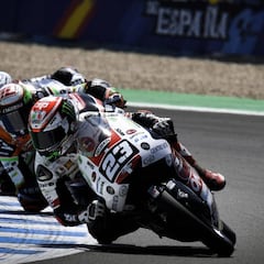 Antonelli y Suzuki en memoria del añorado Simoncelli