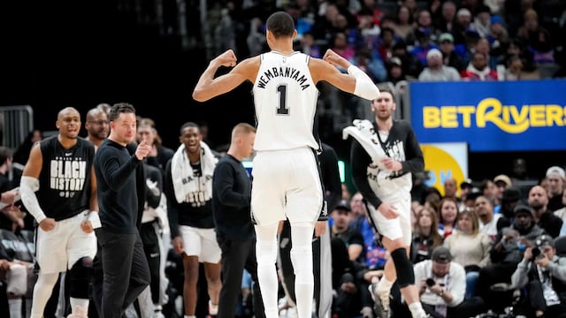 San Antonio’s young core makes a statement on the road, outdueling an Eastern Conference leader in a game that broke the late-winter monotony.