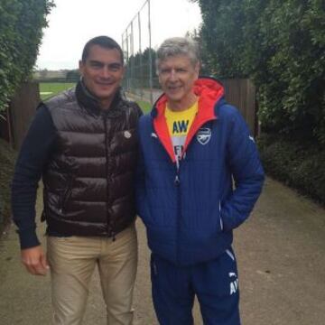 En el campo de entrenamiento del Arsenal, equipo dirigido por Arsène Wenger