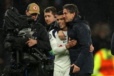 Pedro Porro dedica su ‘MVP’ a las víctimas de Adamuz