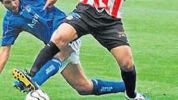 <b>PIE DE FOTO. </b>Texto pie de foto Mayúsculas+4