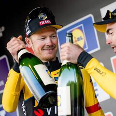 El show de Jumbo-Visma... a la espera de Van Aert y Roglic