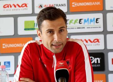 Lorik Cana (Albania)