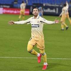 La Premier se fija en Embarba