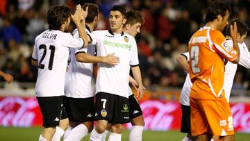 Una década sin Villa ni Silva con la ilusión de recuperar al canario