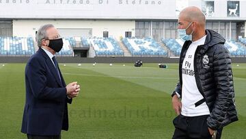 Florentino arropó a la plantilla del Madrid en el entrenamiento