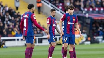 Cubars¨ª, con Ara¨²jo y Cancelo en la imagen.