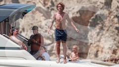 Griezmann espera la resolución del conflicto en Ibiza