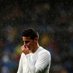 Chelsea y Manchester United quieren fichar a James