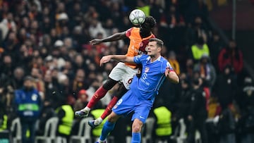 Davinson Sánchez, cerca de playoffs de Champions con Galatasaray