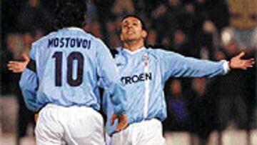 <b>SE PODRÍAN IR</b> La Real Sociedad se ha interesado en Mostovoi y Gustavo López, que terminan contrato con el Celta.