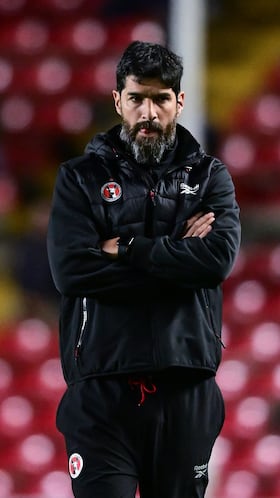 Sebastian Abreu head coach of Tijuana during the 2nd round match between Queretaro and Tijuana as part of the Liga BBVA MX, Torneo Clausura 2026 at La Corregidora Stadium, on January 14, 2026 in Santiago de Queretaro, Mexico.
