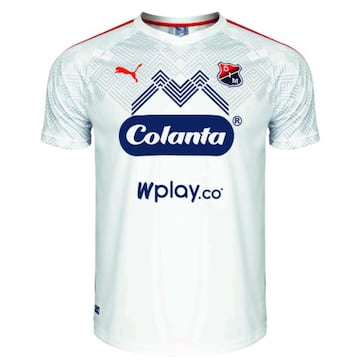 Esta es la camiseta alternativa (blanca) de Independiente Medellín para 2020.