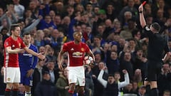 Herrera sent off for Manchester United against Chelsea