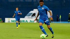 Junior Fernandes sigue firme en la punta con Dinamo Zagreb