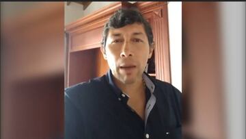 Patr&oacute;n Berm&uacute;dez le contesta a Riquelme