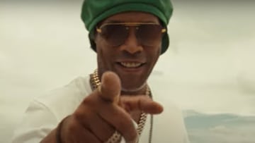 Ronaldinho, inesperado protagonista del nuevo videoclip de Bad Bunny