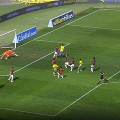 El fallo de Collao que permitió el gol de la nueva joya del Barça