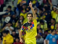 America's forward #33 Patricio Salas celebrates scoring the opening goal during the Liga MX Clausura tournament football match between America and Cruz Azul at the Azteca stadium in Mexico City, on April 11, 2026. (Photo by Alfredo ESTRELLA / AFP)