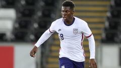 De acuerdo con Daily Mail, el jugador del Valencia podr&iacute;a iniciar su cambio de selecci&oacute;n y representar al equipo de la Rosa, a pesar de haber debutado con USMNT.