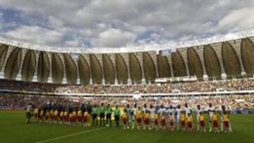 Los equipos titulares de Francia y Honduras.