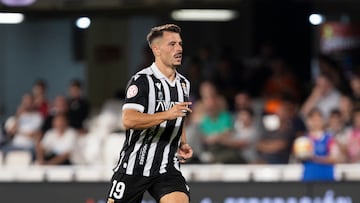 Chiki, ante el Algeciras CF.