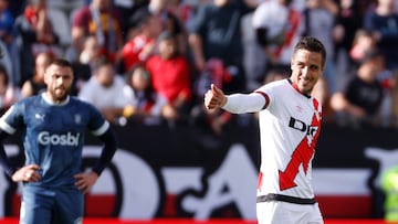 Trejo, durante un partido con el Rayo.