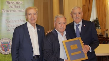 Clemente y Ziarreta, condecorados por el Comité de Entrenadores vizcaíno