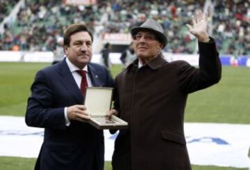 Homenaje a Manuel Pazos.