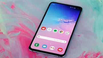 Así puedes poner avisos visuales en la cámara del Samsung Galaxy S10