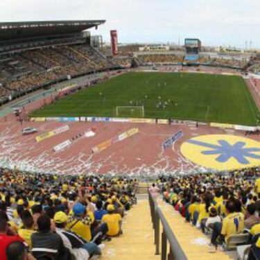 Las Palmas se mide al Levante del dúo Ghilas-Deyverson