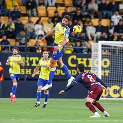 Cádiz - Elche: TV, horario y cómo ver LaLiga Hypermotion online